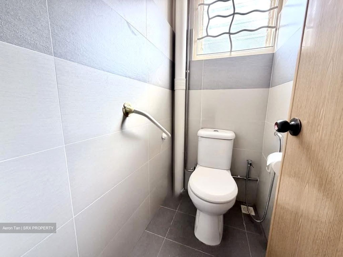 Hillview Estate (D23), Terrace #610501201